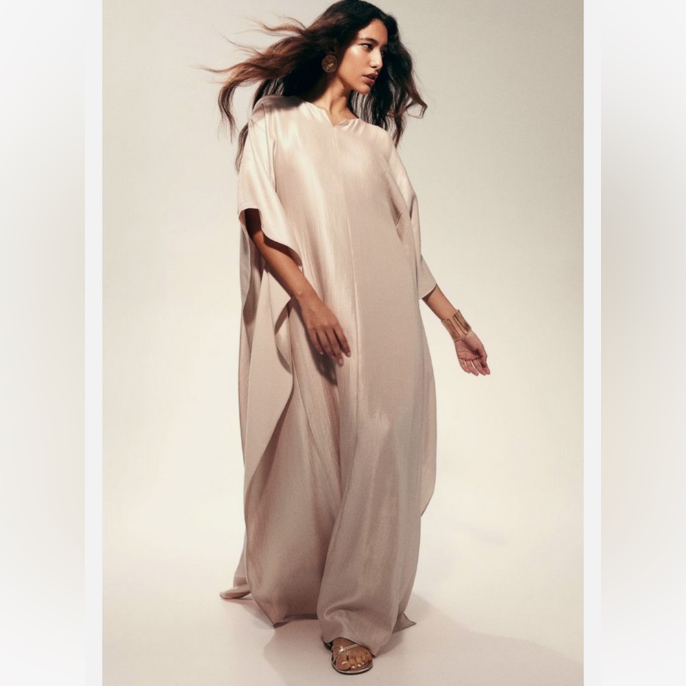H&M Cream kaftan Dress